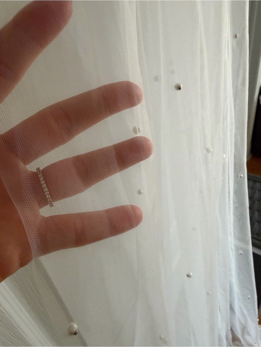 White Cathedral Pearl Wedding Veil - Picture 9 of 13